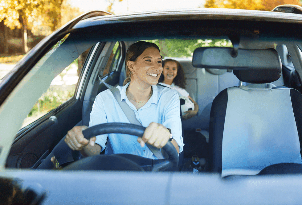 goEzz Driver with a child